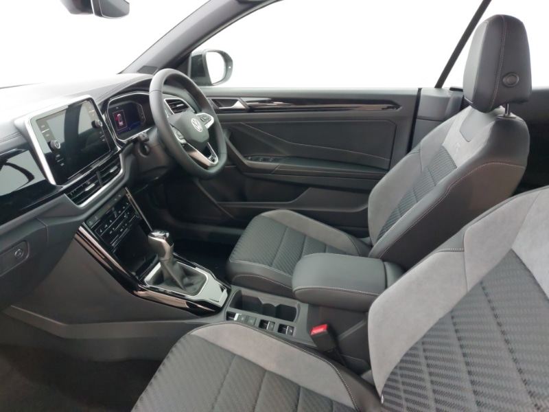 Used Volkswagen T-Roc 2025 for sale - 76897993: Photo 5