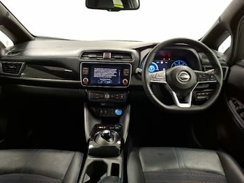 Used Nissan Leaf 2022 for sale - 76898102: Photo