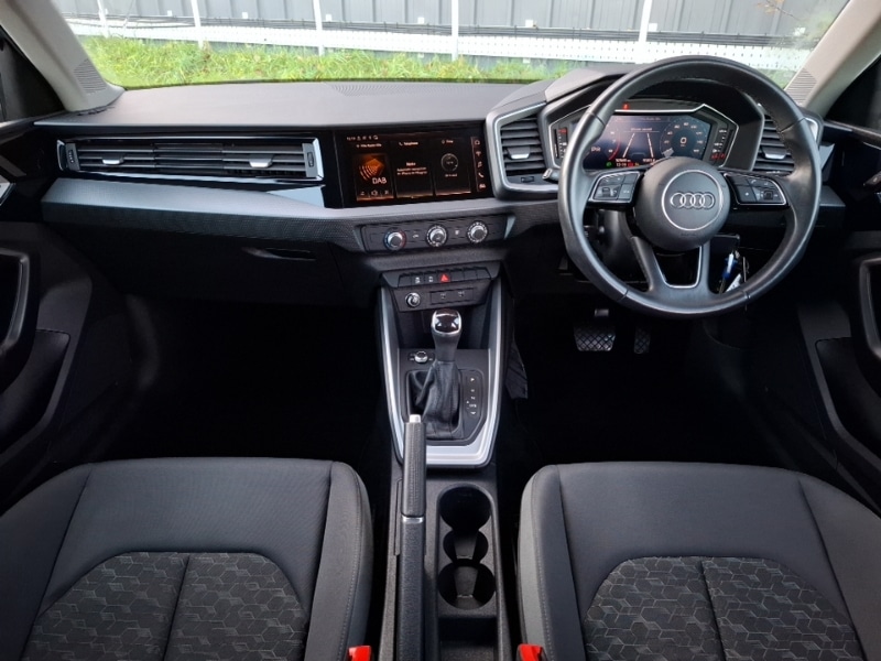 Used Audi A1 2022 for sale - 76970800: Photo 2