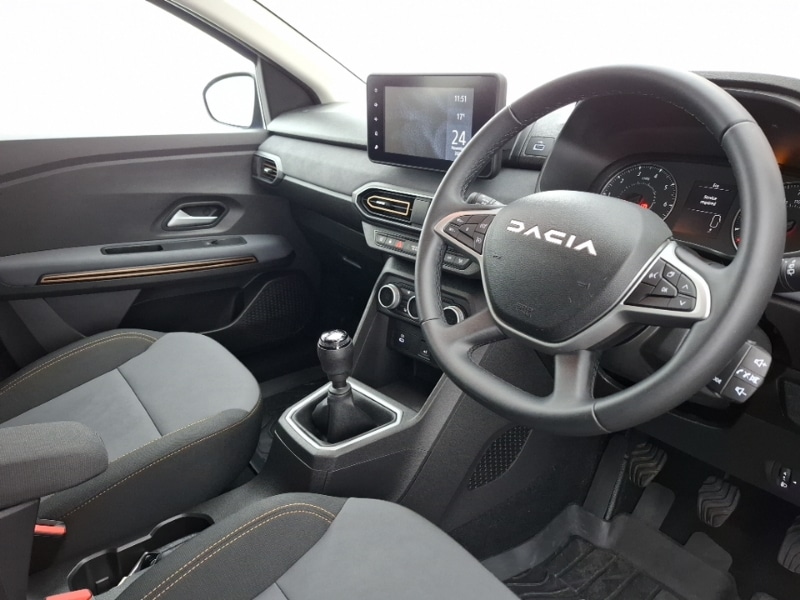Used Dacia Sandero Stepway 2024 for sale - 76726944: Photo 12