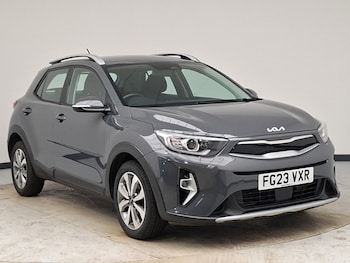 Used Kia Stonic 2023 for sale - 79342921: Photo