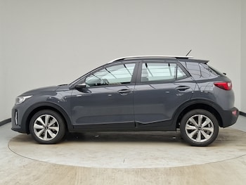 Used Kia Stonic 2023 for sale - 79342921: Photo