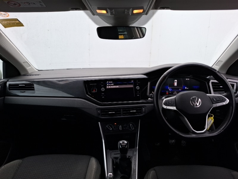 Used Volkswagen Polo 2023 for sale - 76817134: Photo 2