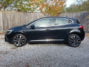 Used Renault Clio 2021 for sale - 77066178: Photo