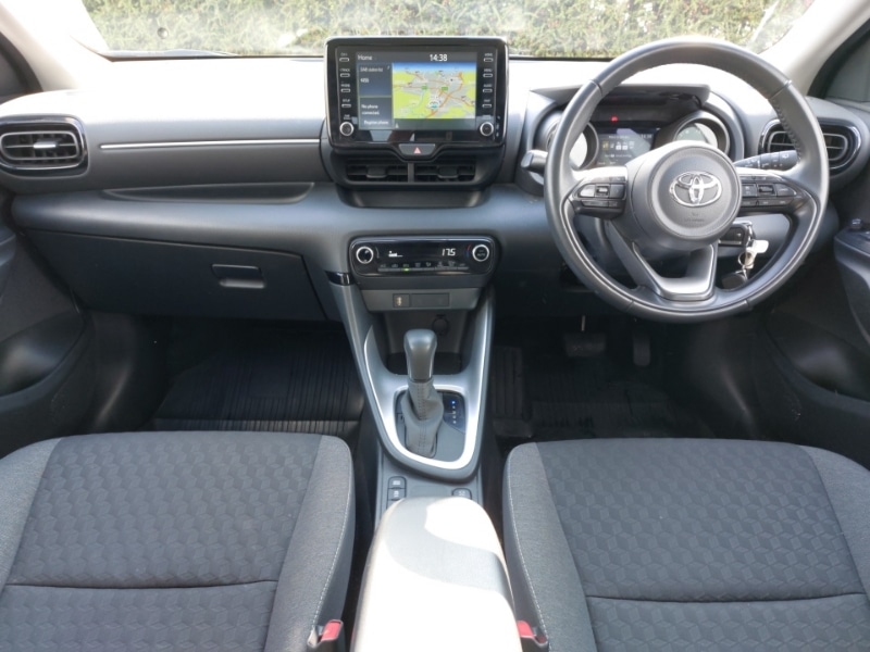 Used Toyota Yaris 2022 for sale - 78085489: Photo 2