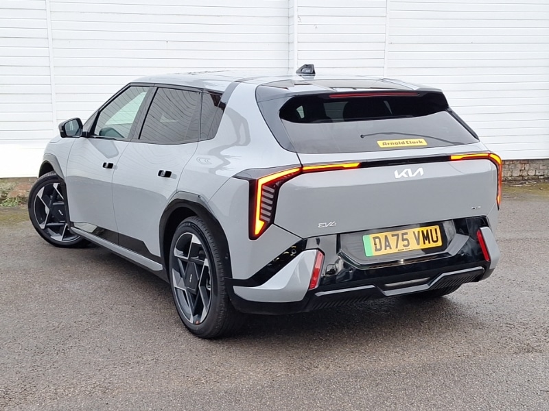 Used Kia EV4 2025 for sale - 77987008: Photo 3