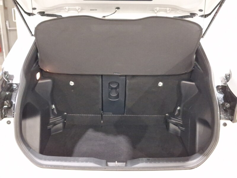 Used Toyota Yaris Cross 2022 for sale - 77652876: Photo 8