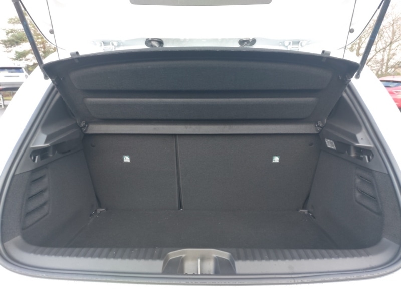 Used Renault Clio 2025 for sale - 76842535: Photo 8