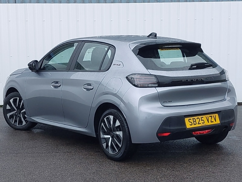 Used Peugeot 208 2025 for sale - 77985378: Photo 3