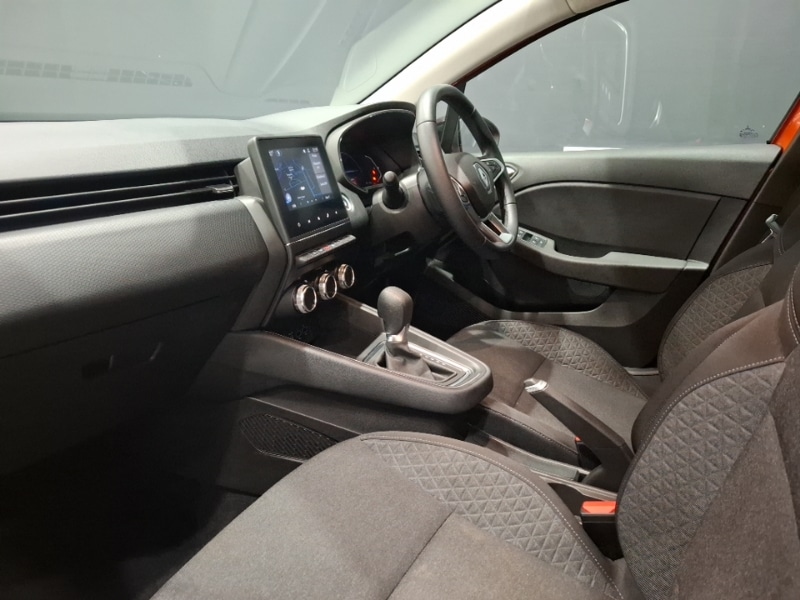 Used Renault Clio 2023 for sale - 77761792: Photo 5