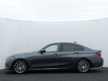 Used BMW 3 Series 2021 for sale - 79285986: Photo
