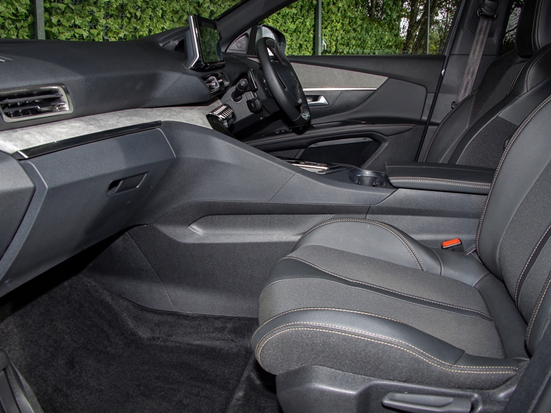 Used Peugeot 5008 2024 for sale - 76195081: Photo 2