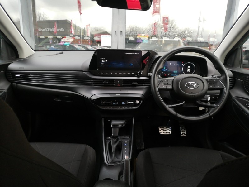 Used Hyundai BAYON 2023 for sale - 77573496: Photo 2
