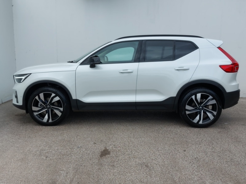 Used Volvo XC40 2024 for sale - 76497857: Photo 4