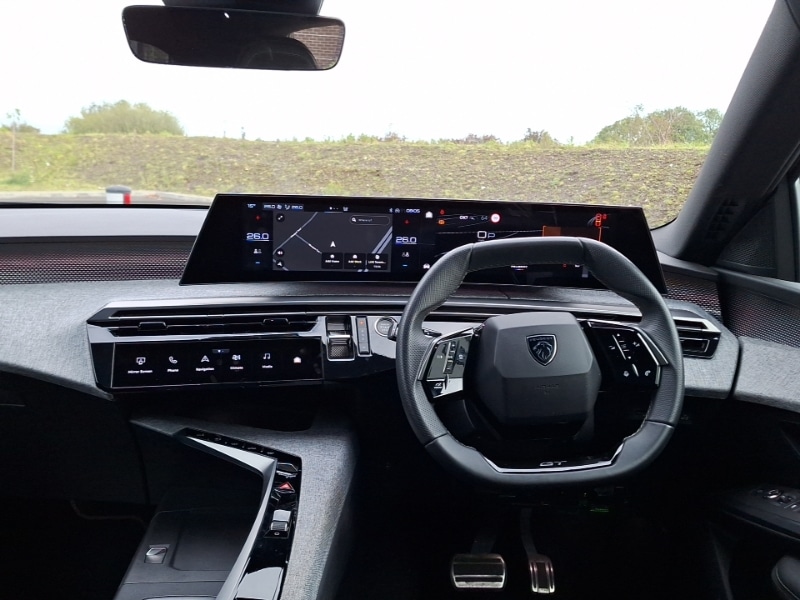 Used Peugeot 3008 2024 for sale - 76737445: Photo 2