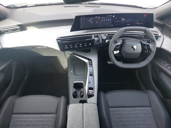 Used Peugeot 3008 2025 for sale - 76258764: Photo 2