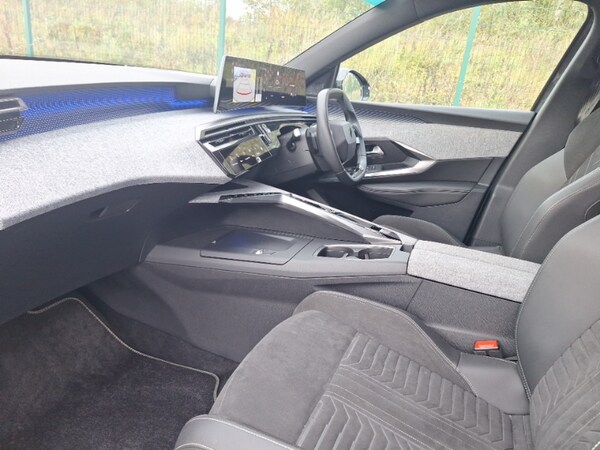 Used Peugeot 3008 2024 for sale - 76212483: Photo 5