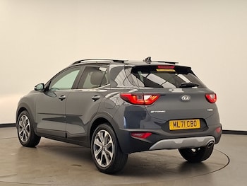 Used Kia Stonic 2021 for sale - 79617850: Photo