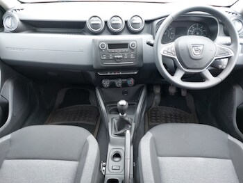 Used Dacia Duster 2022 for sale - 78439371: Photo