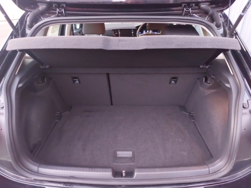 Used Volkswagen Polo 2021 for sale - 76688305: Photo 8