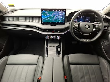 Used Skoda Superb 2024 for sale - 75795650: Photo