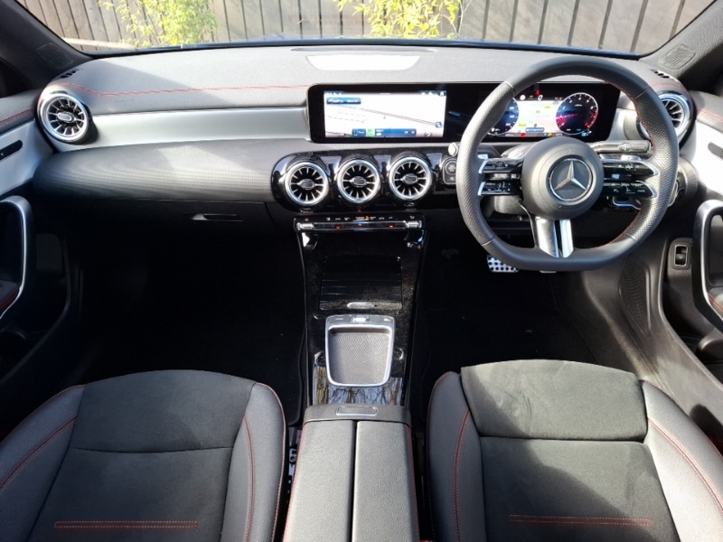 Used Mercedes-Benz CLA 2024 for sale - 78080270: Photo 2