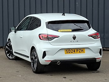 Used Renault Clio 2024 for sale - 79025745: Photo