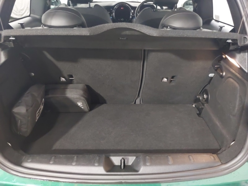 Used MINI Hatch 2021 for sale - 77325599: Photo 8