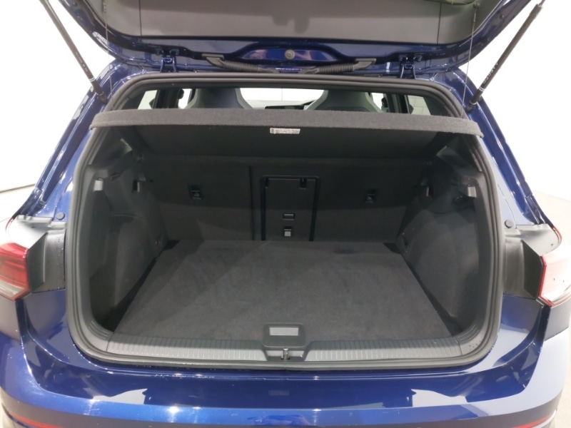 Used Volkswagen Golf 2024 for sale - 77597208: Photo 8