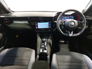 Used Alfa Romeo Junior 2025 for sale - 78547324: Photo