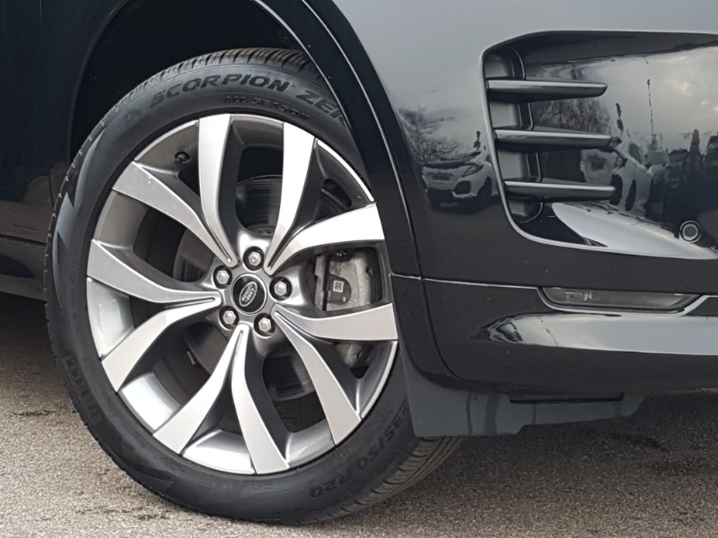 Used Land Rover Discovery Sport 2023 for sale - 78032443: Photo 9