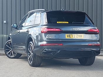 Used Audi Q7 2023 for sale - 78460755: Photo