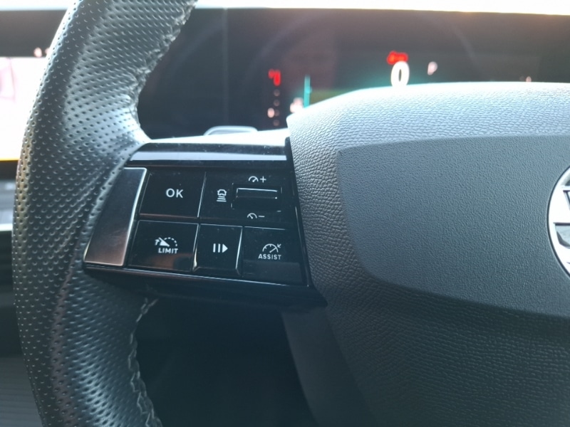 Used Vauxhall Astra 2023 for sale - 77353312: Photo 12