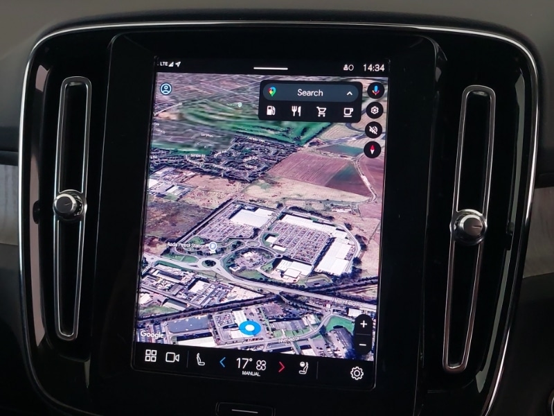 Used Volvo XC40 2024 for sale - 77256965: Photo 10