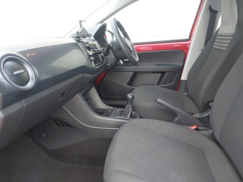 Used Volkswagen up! 2023 for sale - 76506411: Photo 5