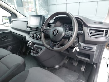 Used Renault Trafic 2023 for sale - 78635211: Photo