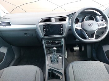 Used Volkswagen Tiguan 2023 for sale - 79056204: Photo