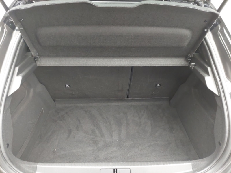 Used Peugeot 208 2022 for sale - 77115390: Photo 8