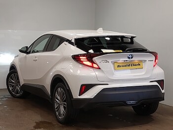 Used Toyota C-HR 2022 for sale - 78203576: Photo