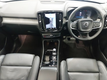 Used Volvo XC40 2024 for sale - 76925655: Photo