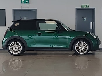 Used MINI Cooper 2024 for sale - 78933401: Photo