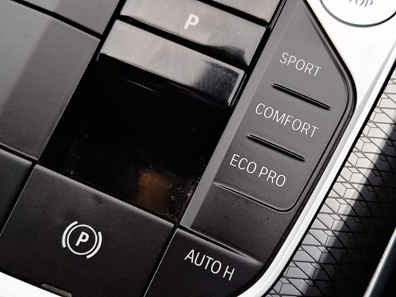 Used BMW 3 Series 2024 for sale - 76838807: Photo 11