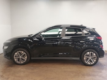 Used Hyundai KONA 2023 for sale - 76907583: Photo