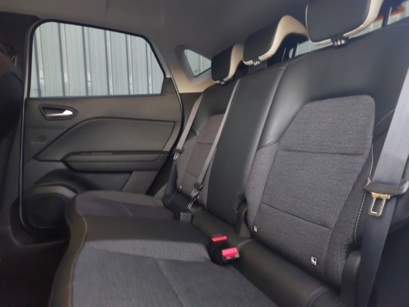 Used Renault Captur 2022 for sale - 77070585: Photo 6