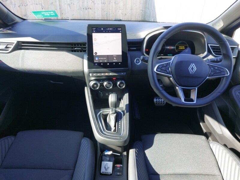 Used Renault Clio 2025 for sale - 77897073: Photo 2