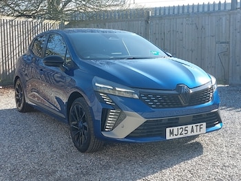 2025 - 1.6 E-TECH full hybrid 145 Esprit Alpine 5dr Auto