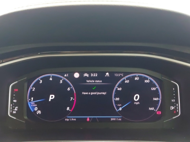 Used Volkswagen T-Roc 2023 for sale - 77652792: Photo 10