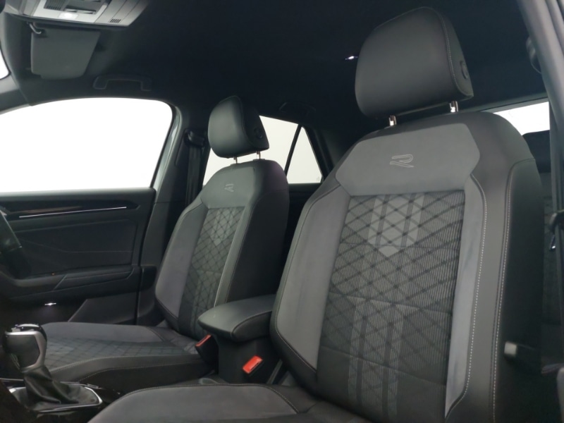 Used Volkswagen T-Roc 2023 for sale - 77652792: Photo 12