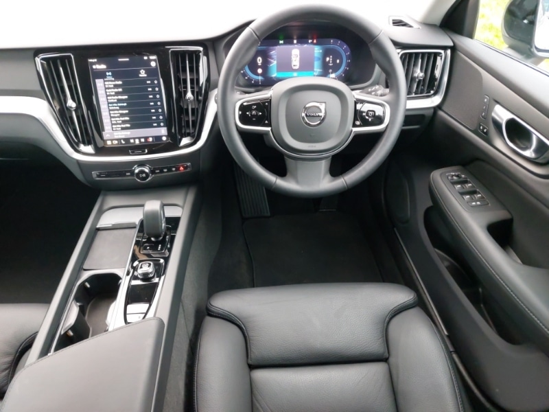 Used Volvo V60 2025 for sale - 77405842: Photo 7