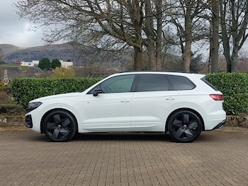 Used Volkswagen Touareg 2023 for sale - 78547587: Photo